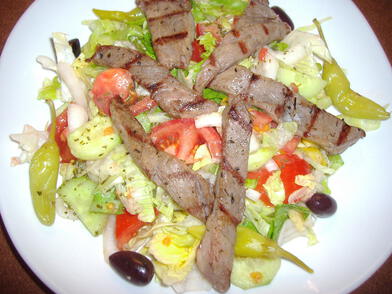 101_salat_mit_lammfilet